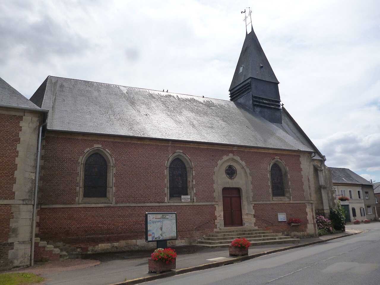 L'église Saint-Léger...